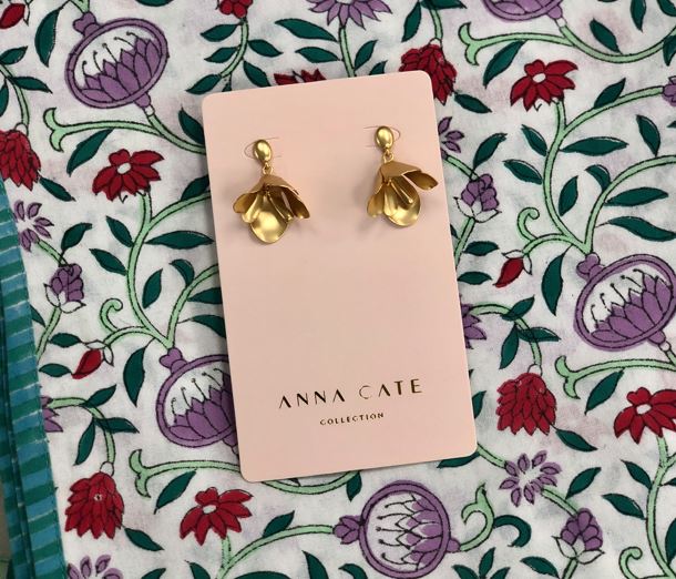 Anna and hot sale ava earrings